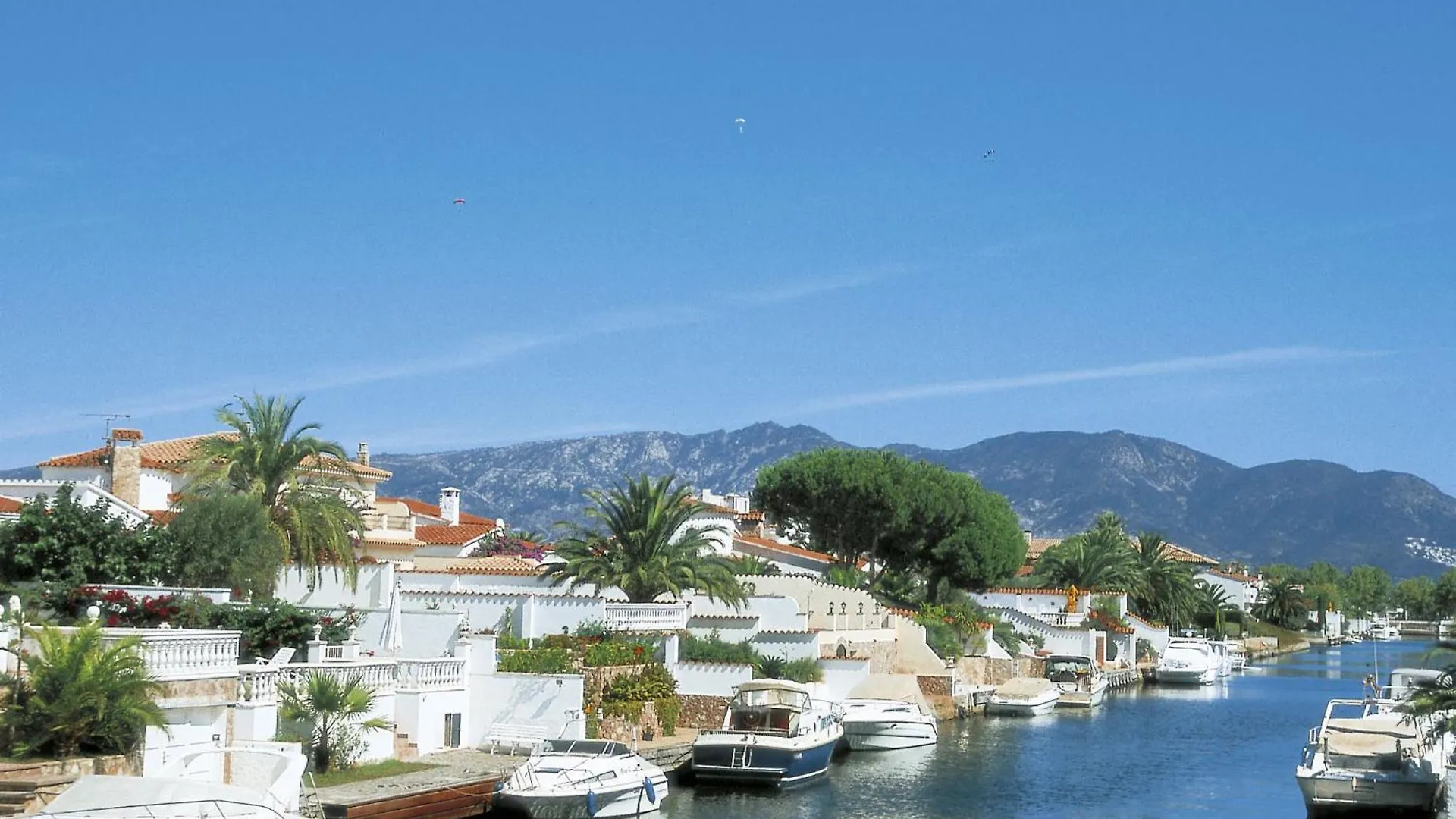 Holiday Home Steffy By Interhome Empuriabrava